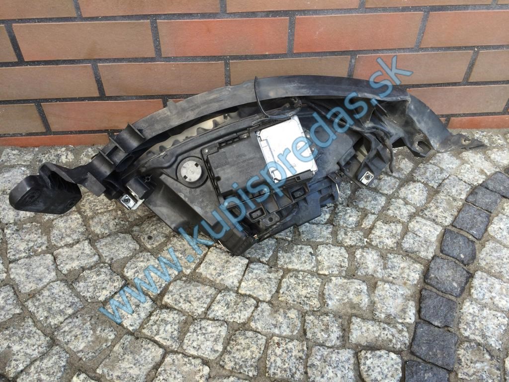 Predné ľavé XENON DYNAMIC svetlo BMW 1 E81 E82 E87 E88 LCI